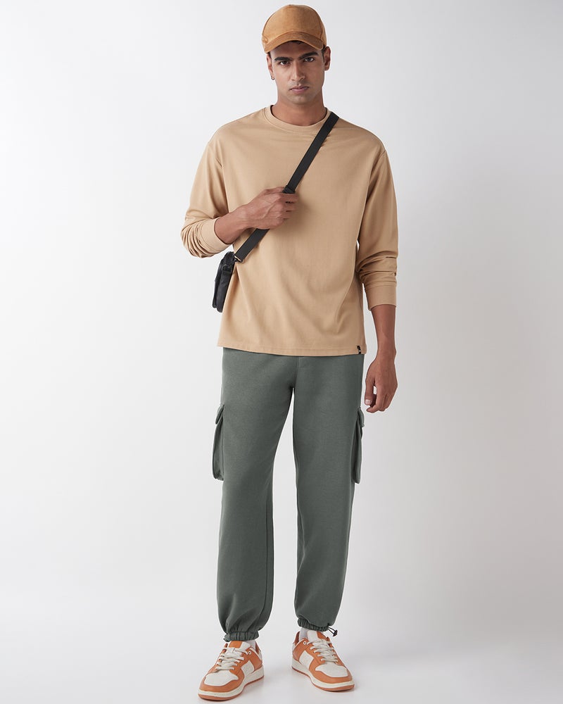 bewakoof Men's Charcoal Grey Oversized Brushed Cargo Joggers - Image 5